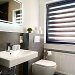 Apartment One Seven - Bright Collection *