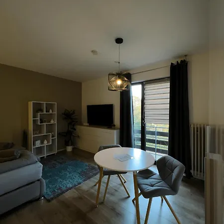 Apartament One Seven - Bright Collection